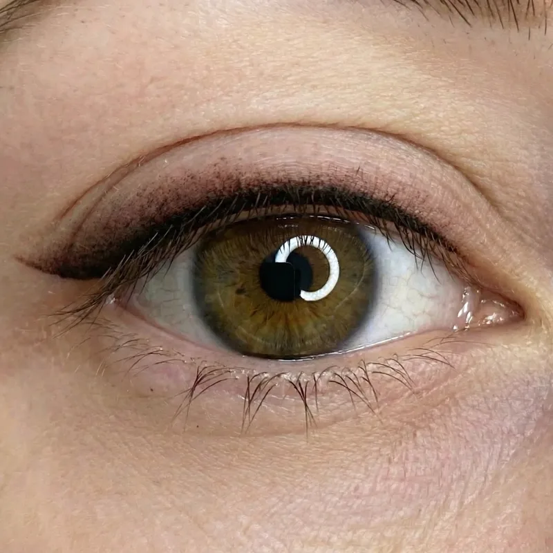 Перманентные стрелки — чёткая линия, мастер Mary Bell, Самара